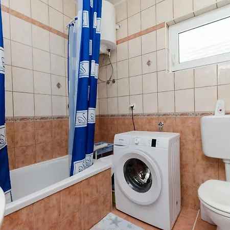 And Sime M Apartment *
