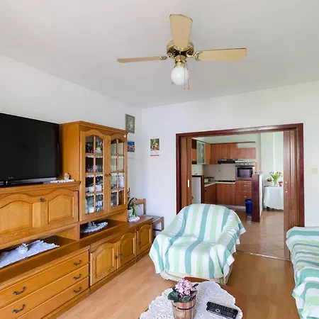 Apartament And Sime M