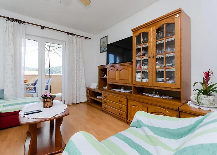 And Sime M Apartment Lopar